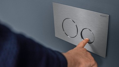 Elegantna tipka za ispiranje WC školjke iz asortimana Geberit Sigma40